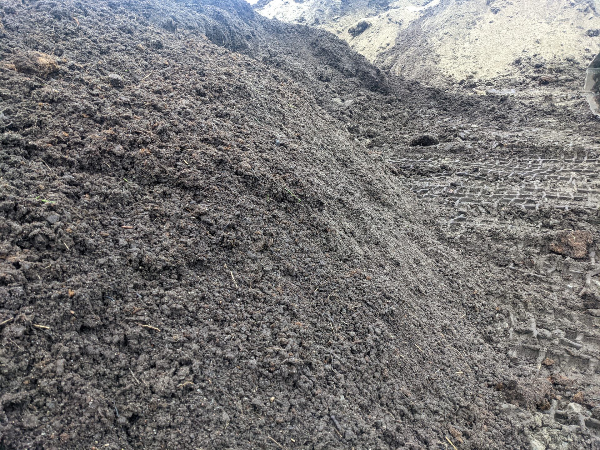 Снабжение песком, щебнем, ПГС